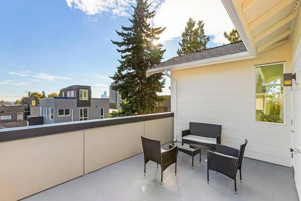 Vermithor'S Bronze Ember Sweet Suite Seattle